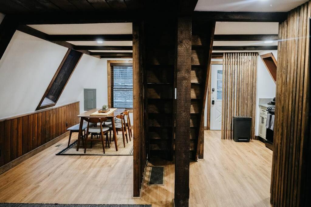 New! Cozy & Modern A-Frame In The Woods W/Hot Tub Villa Tamworth Kültér fotó